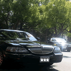 Airport Town Car airport town car service 21 reviews luchthavenshuttles Airport Town Car airport town car service 21 reviews luchthavenshuttles