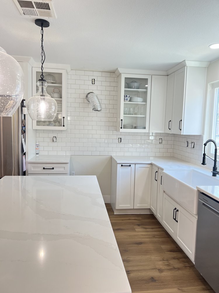 Moreno Tile
