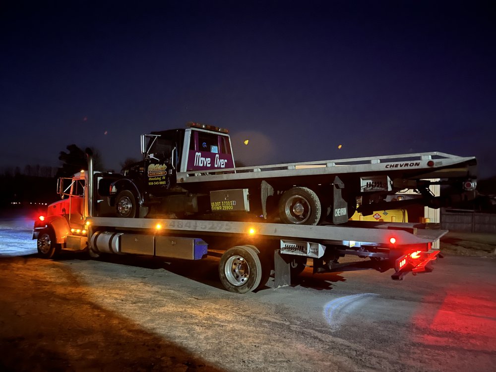 Hillside Towing & Transport