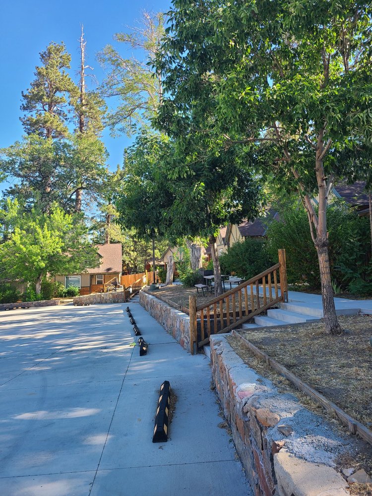 Bear Creek Resort