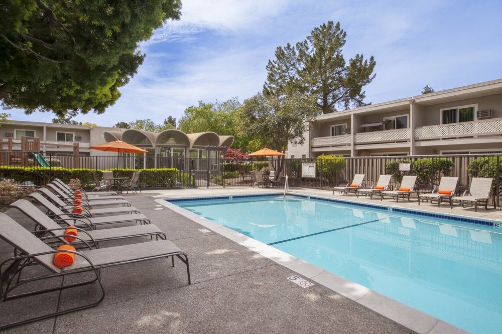 Halford Gardens Apartment Homes