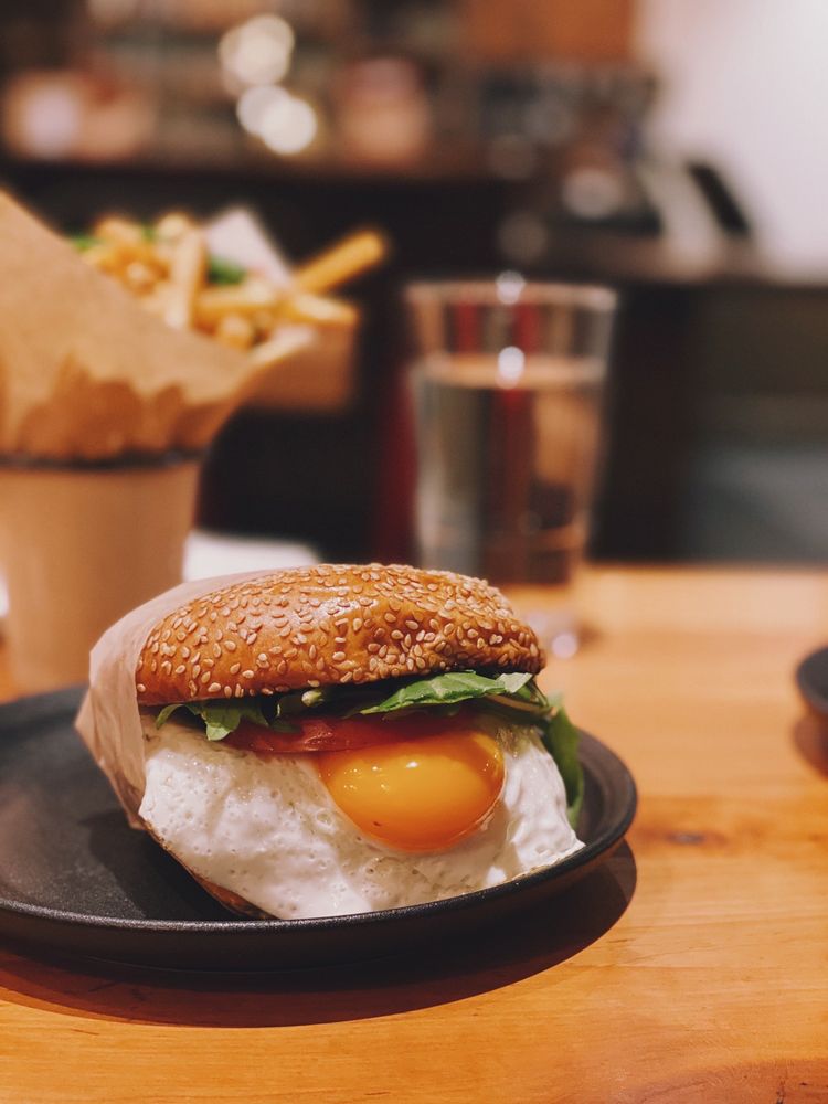 Roam Artisan Burgers