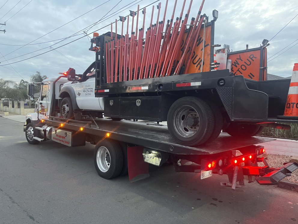 Atilanos Towing