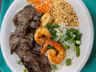 Pho Lan Noodles House