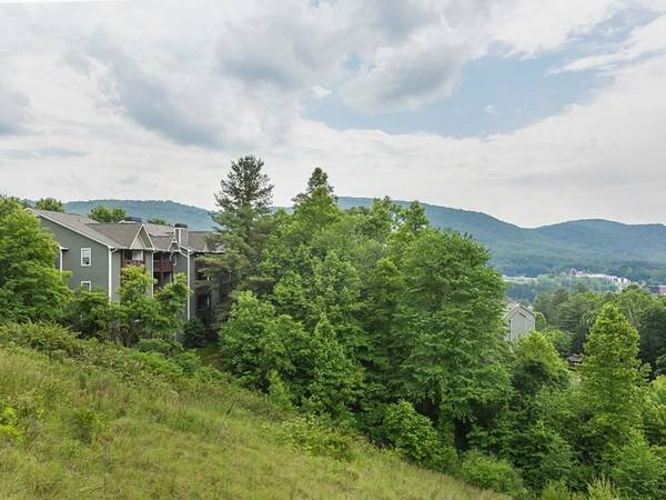 Eastwood Village Apartments