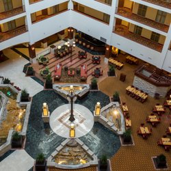 Renaissance Charlotte Suites Hotel 124 Photos 72 Reviews Photo Of Renaissance Charlotte Suites Hotel Nc United States Atrium