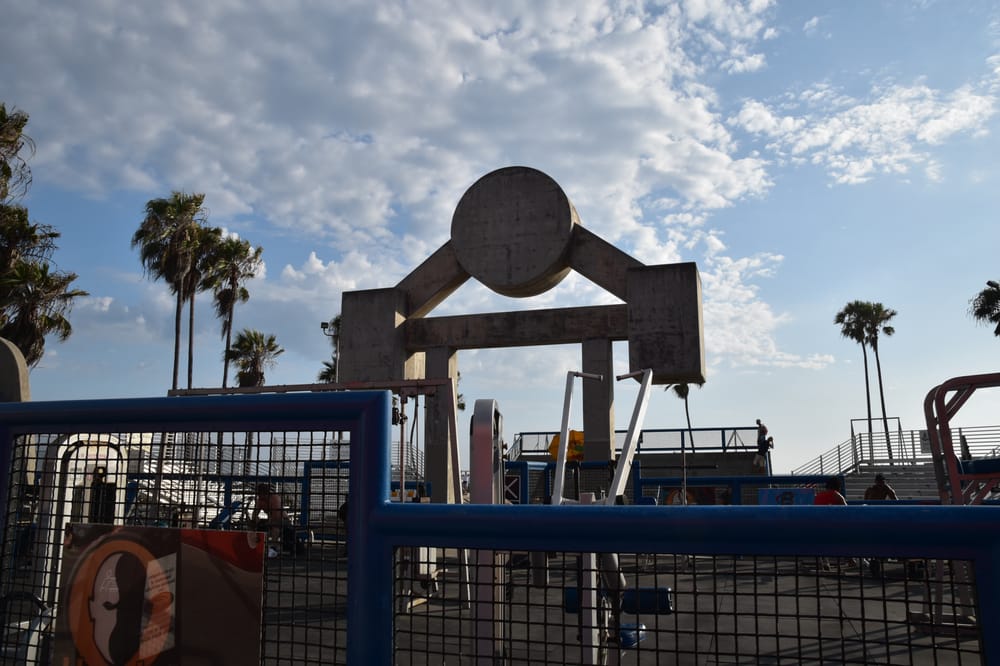 Muscle Beach Gym 230 Photos & 81 Reviews Gyms 1800 Ocean Front