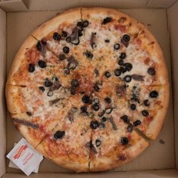 The Best 10 Pizza Places In Redondo Beach Ca Last Updated August Photo Of Bonello S New York Pizza