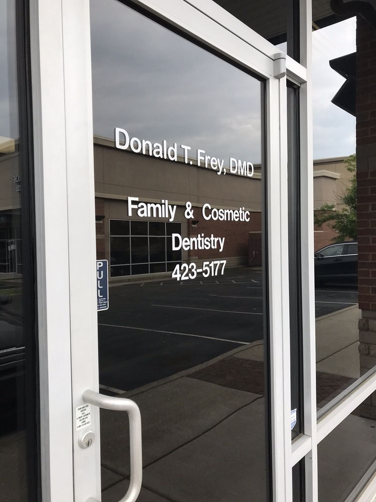 image of business Smiles On Hurstbourne