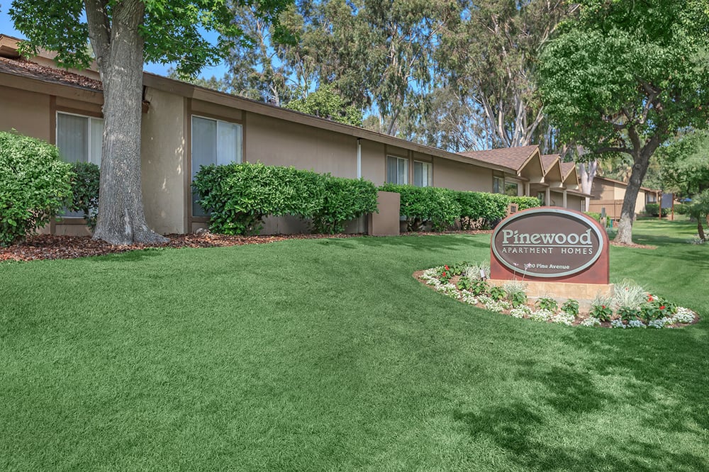 Pinewood Apartments