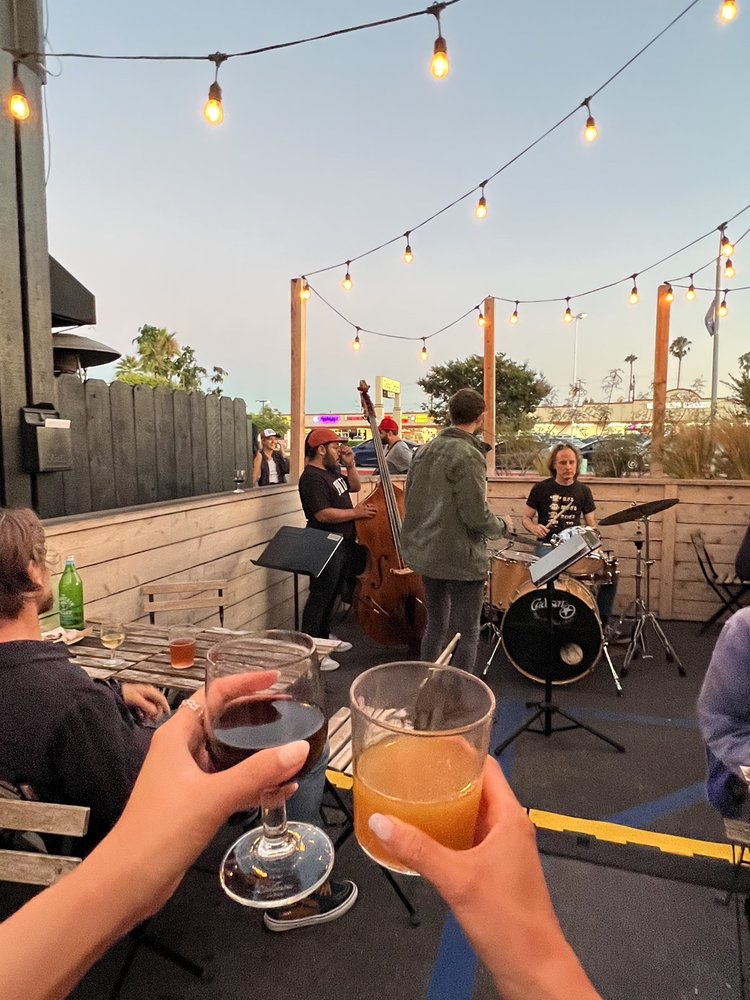 Semi Tropic Wines