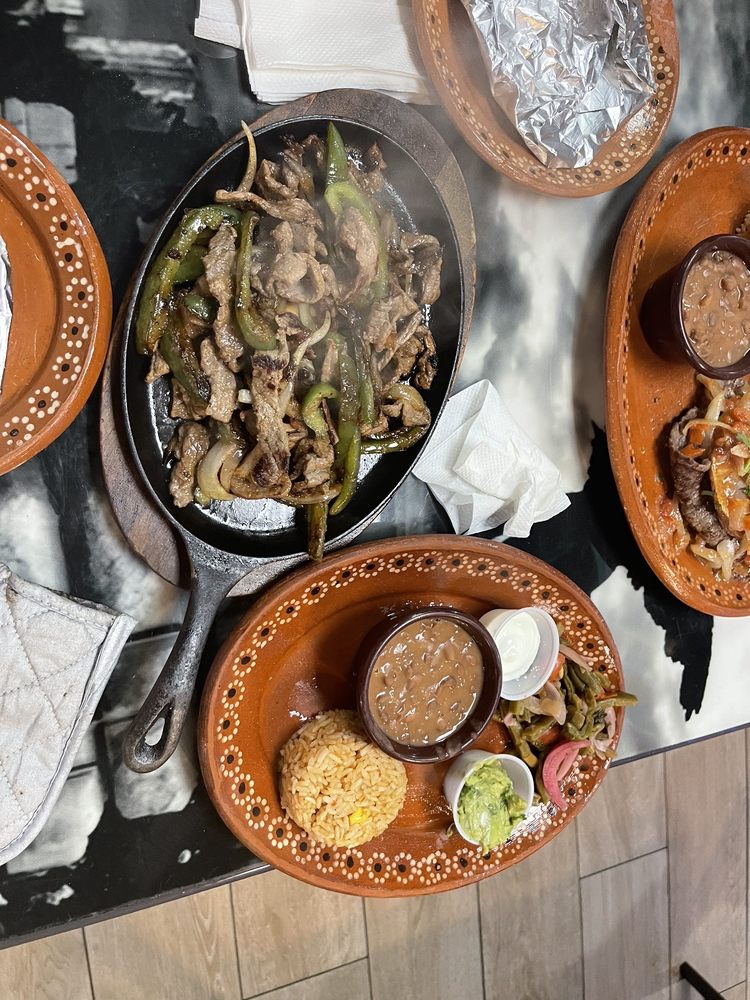 Molcajetes- Naples