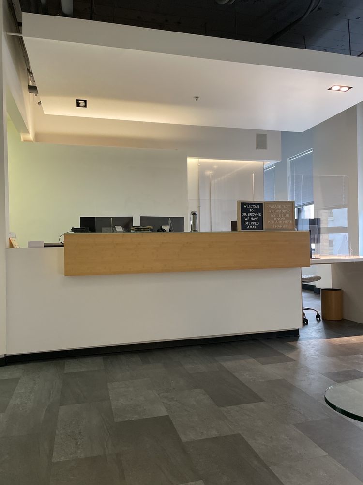 image of business William W Lee, DDS