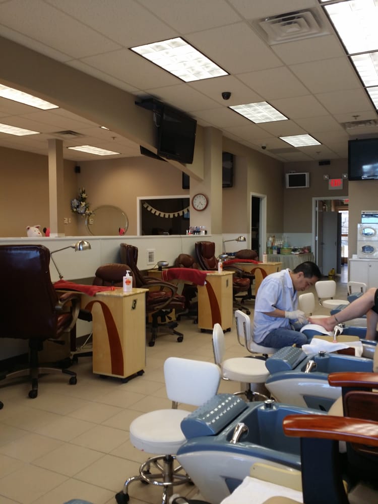 Star 30 Nails Spa 16 Photos & 17 Reviews Nail Salons 794 Gravois