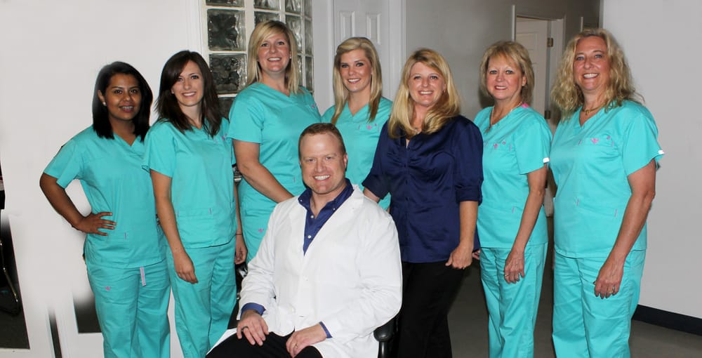 Smile Team Cosmetic Dentists 578 South Enota Dr NE