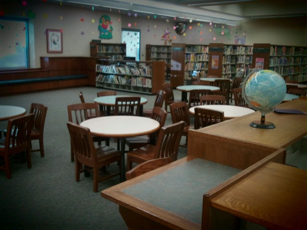 County of Los Angeles Public Library Lancaster Library 13 Photos