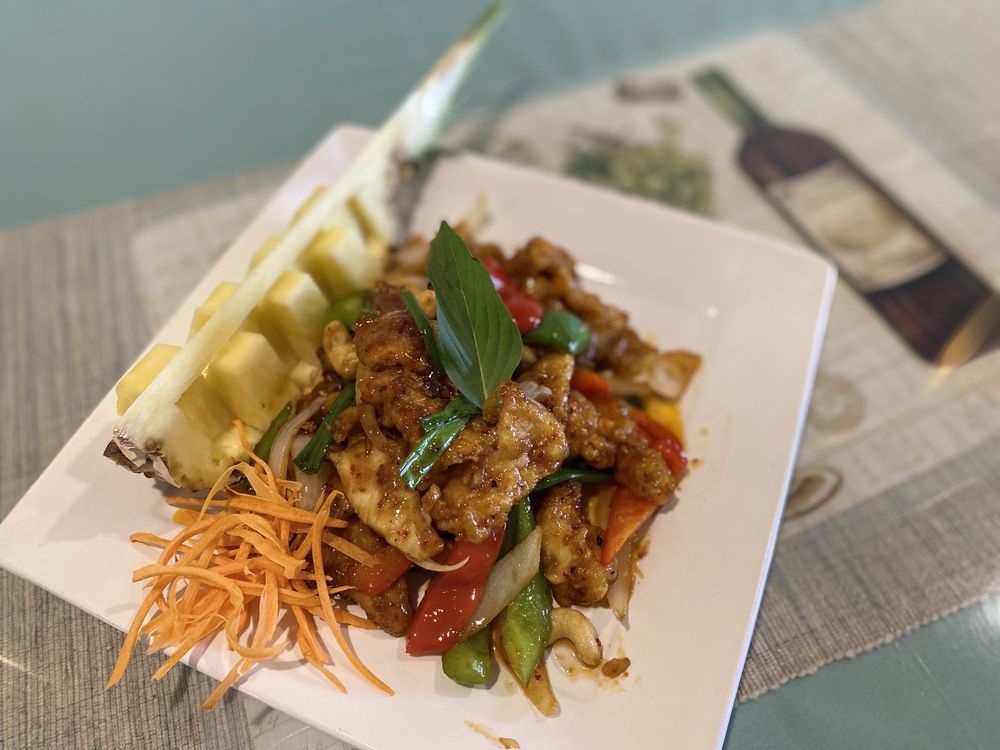 Thai Ivory Cuisine