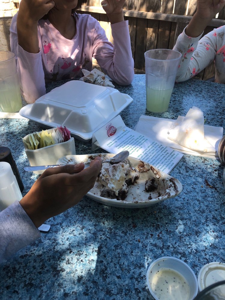 Pizza Patio Reviews Alamogordo, NM One Bite