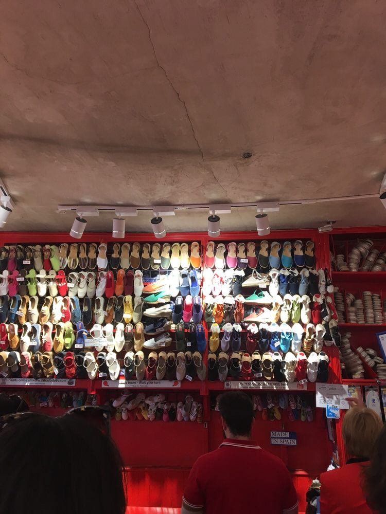 Calzados Lobo 10 Photos & 12 Reviews Shoe Stores Calle Toledo, 30