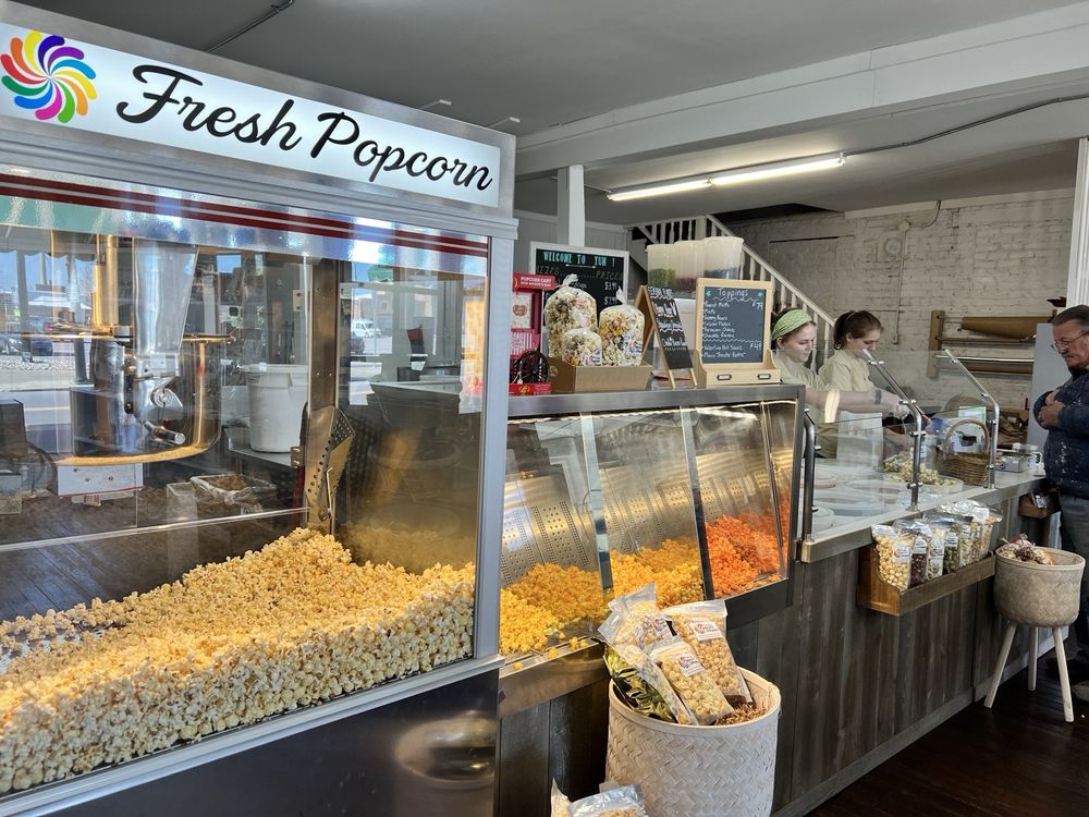 Whirligig Popcorn Shoppe