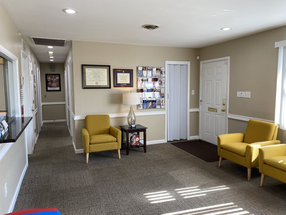 image of business Evolve Dental Care