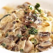 Photo of Café 8 1/2 - Honolulu, HI, United States