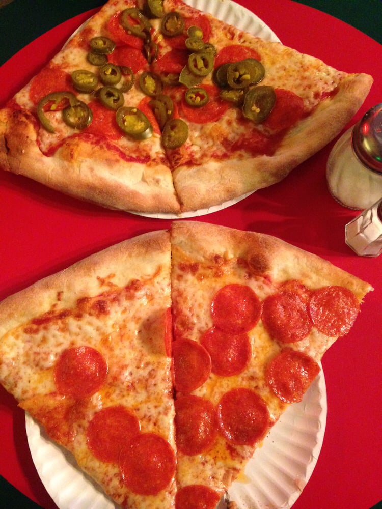 One Guy Pizza 42 Photos & 177 Reviews Pizza 1011 University Ave