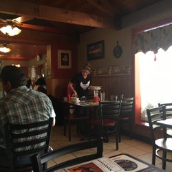 Cathy S Corner 49 Photos 51 Reviews Breakfast Brunch 1910 Photo Of Cathy S Corner Siloam Springs Ar United States Cozy Atmosphere