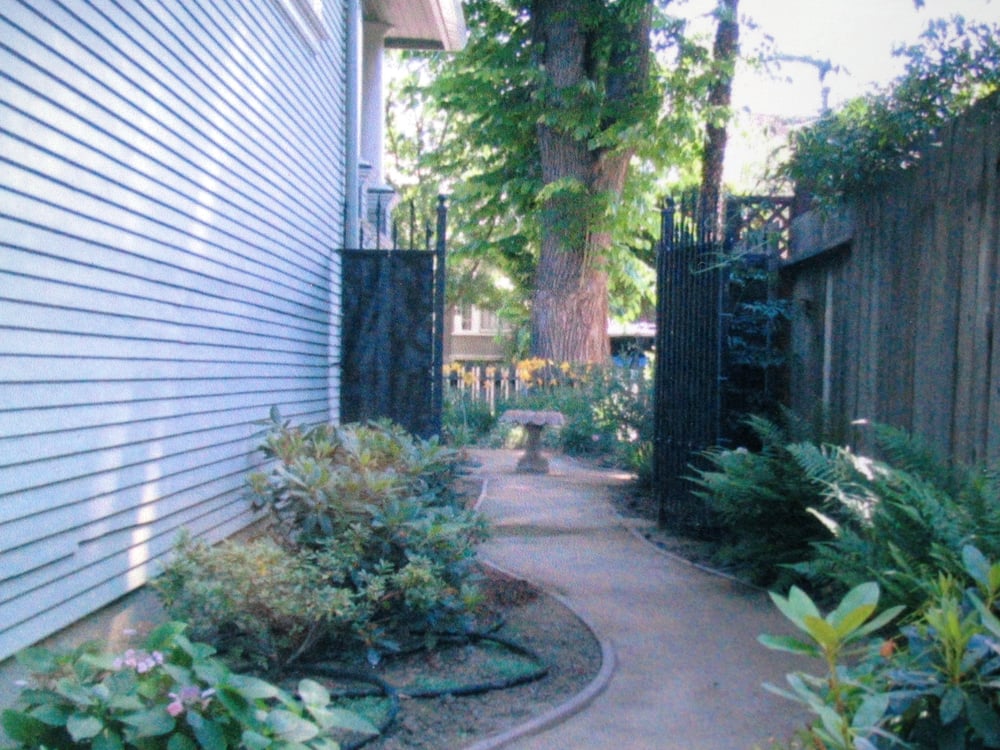 Willow Glen Design 60 Photos Landscaping 2029 Park Royal Dr