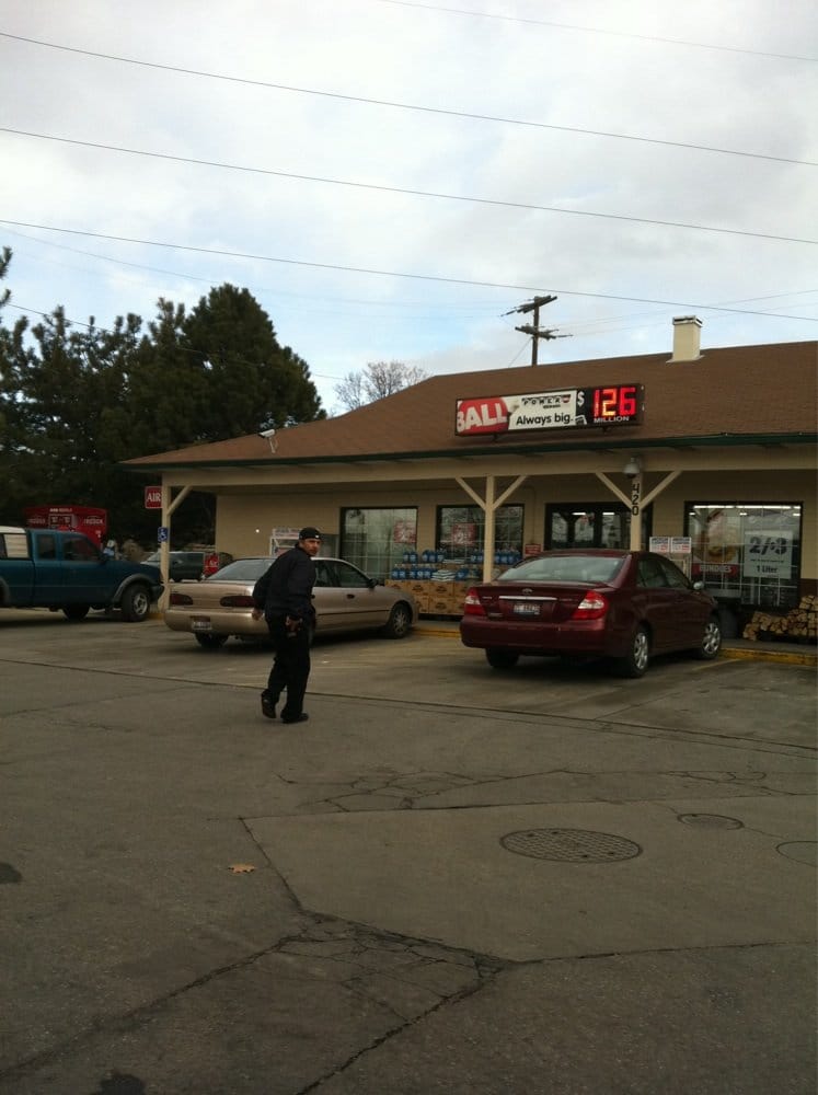 Stinker Stores Gas Stations 704 Cleveland Blvd, Caldwell, ID