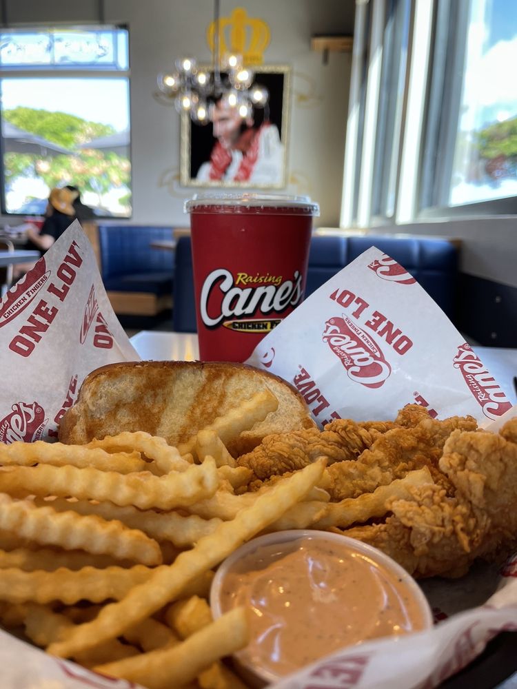 Raising Cane's Chicken Fingers Raising Cane's Chicken Fingers