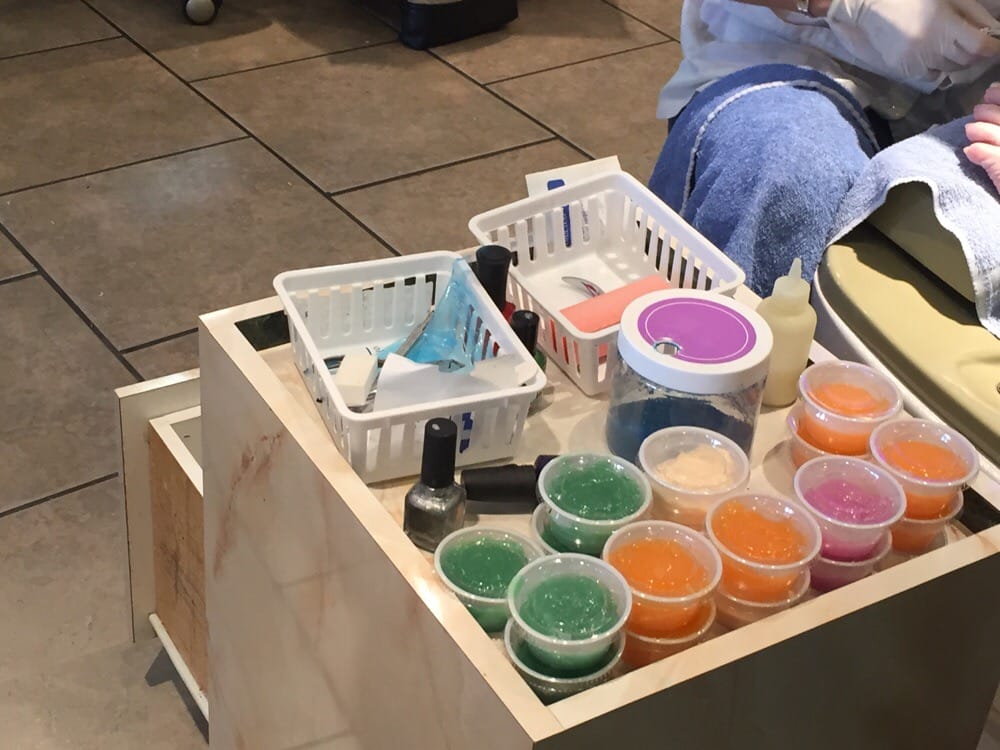 8 Pretty Nails and Spa 20 Photos & 31 Reviews Nail Salons 17031 W