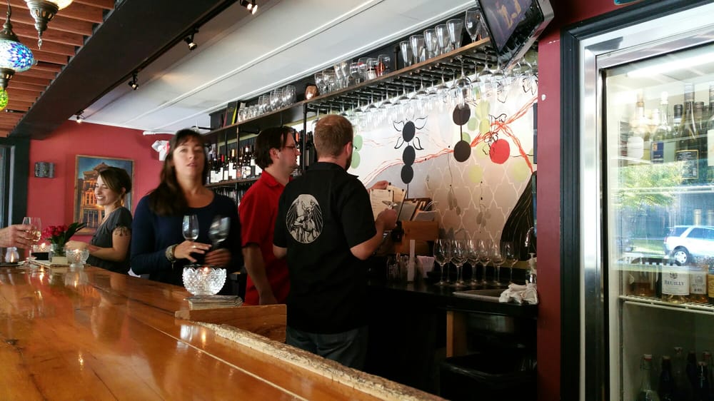 Dutch’s 132 Photos & 153 Reviews Beer, Wine & Spirits 3378 Erie