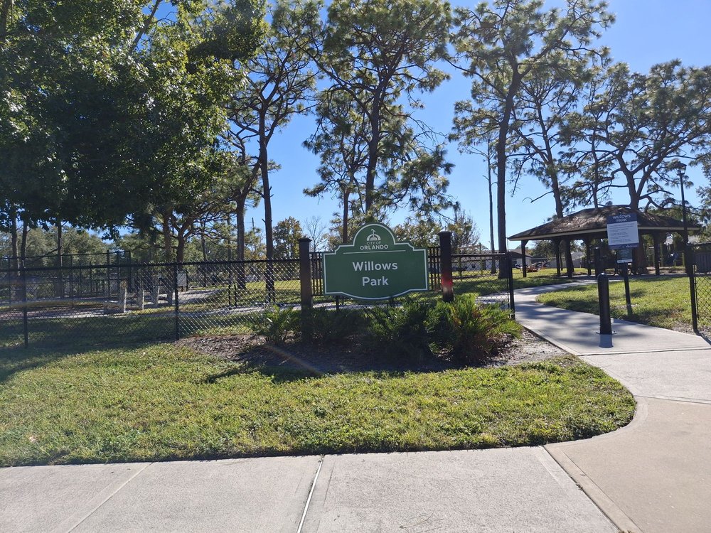 Willows Park Image