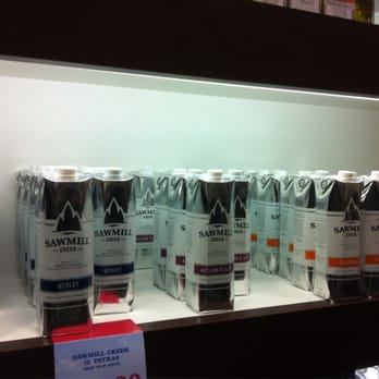 Wine Rack Beer Spirits 560 Queen Street W Alexandra Photo Of Wine Rack Toronto On Canada 3x1l Tetra Packs For 30
