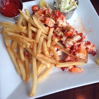 The Restaurant At Rowayton Seafood 115 Photos 138 Reviews Photo Of The Restaurant At Rowayton Seafood Norwalk Ct United States Lobster