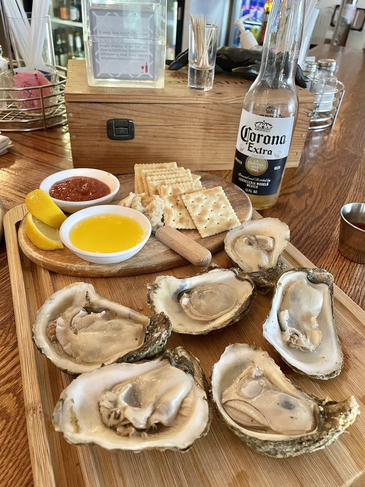 Parle' Riverfront Restaurant & Bar