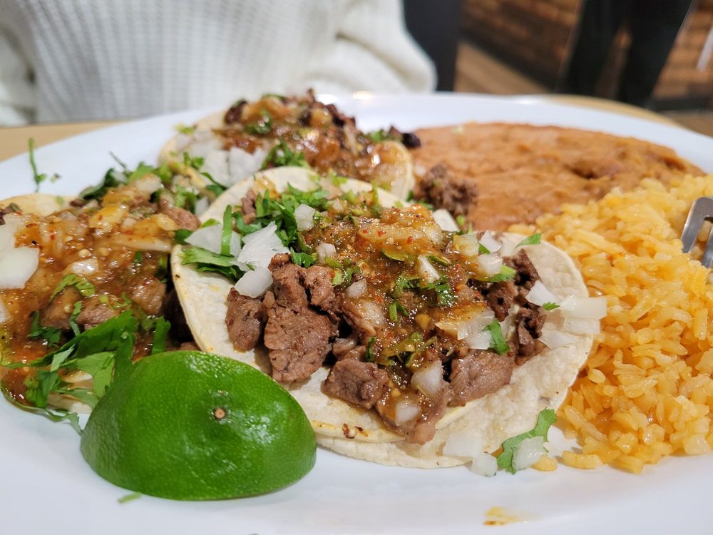 Taqueria Mar Y Tierra