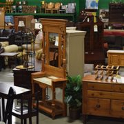 Furniture On Consignment 15 Photos S 4504 E Photo Of Furniture On Consignment Wichita Ks United States