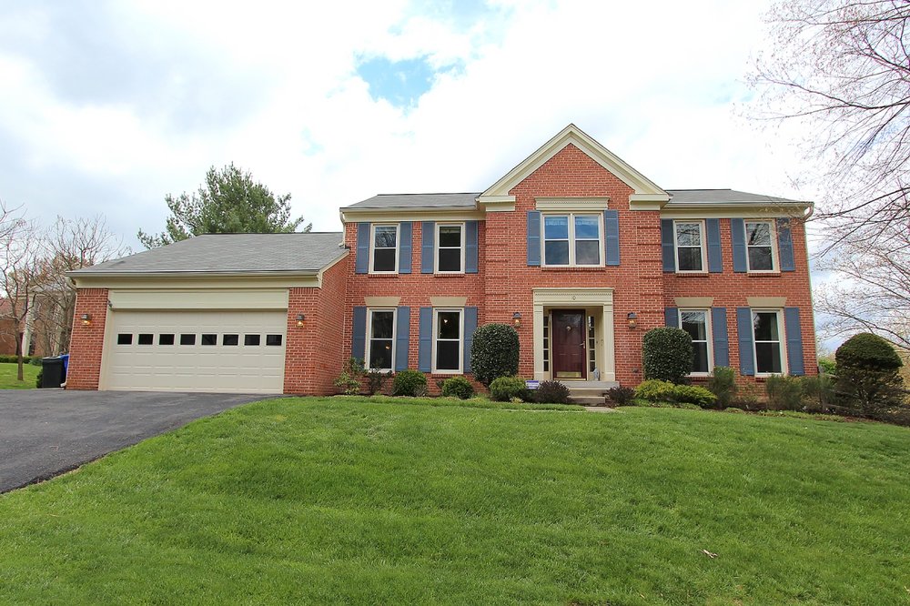 The Lise Howe Group -Keller Williams Capital Properties