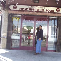 Aunt Rosa Lee S Mississippi Soul Food Restaurants 10336 Photo Of Aunt Rosa Lee S Mississippi Soul Food Los Angeles Ca United States