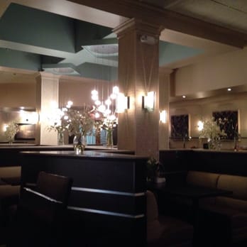 Doubletree By Hilton Jackson 39 Photos 40 Reviews Hotels Photo Of Doubletree By Hilton Jackson Tn United States Hotel Restaurant
