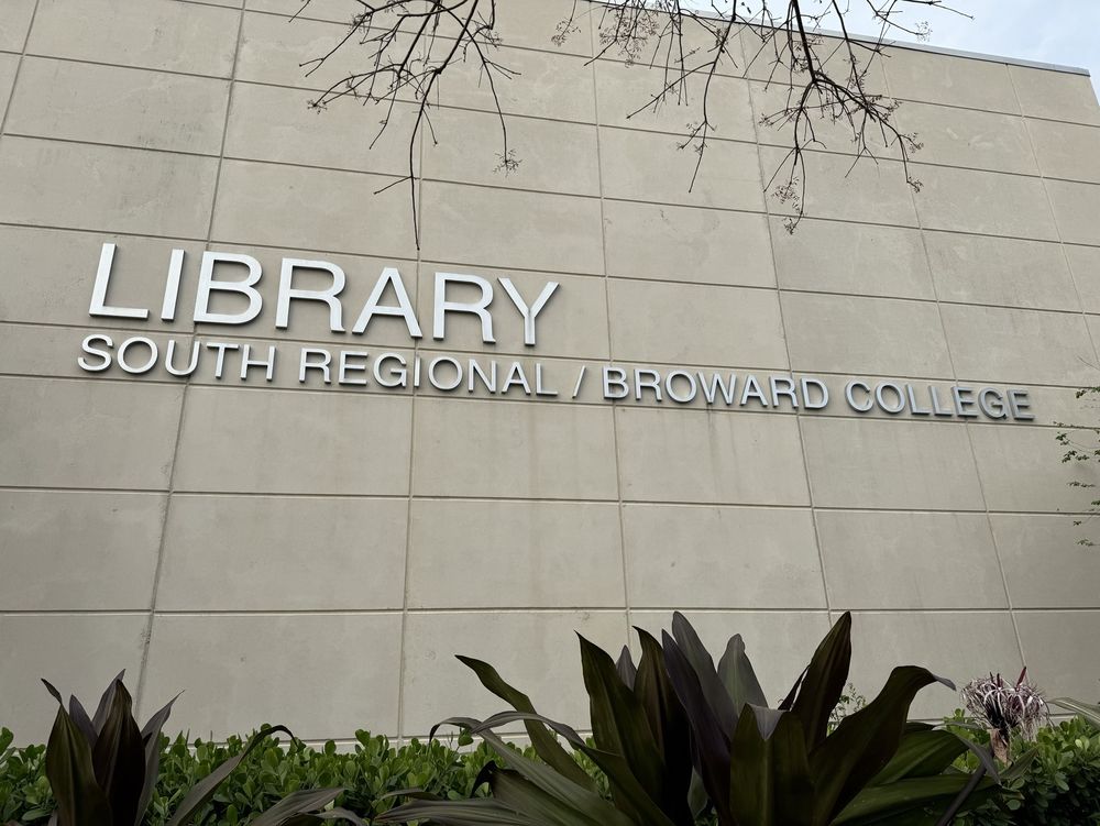 Broward County Libraries - South Regional/BC Library
