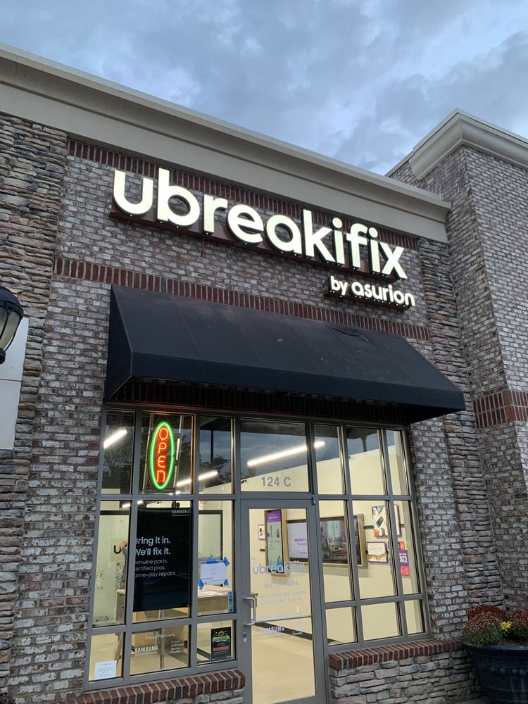 uBreakiFix by Asurion