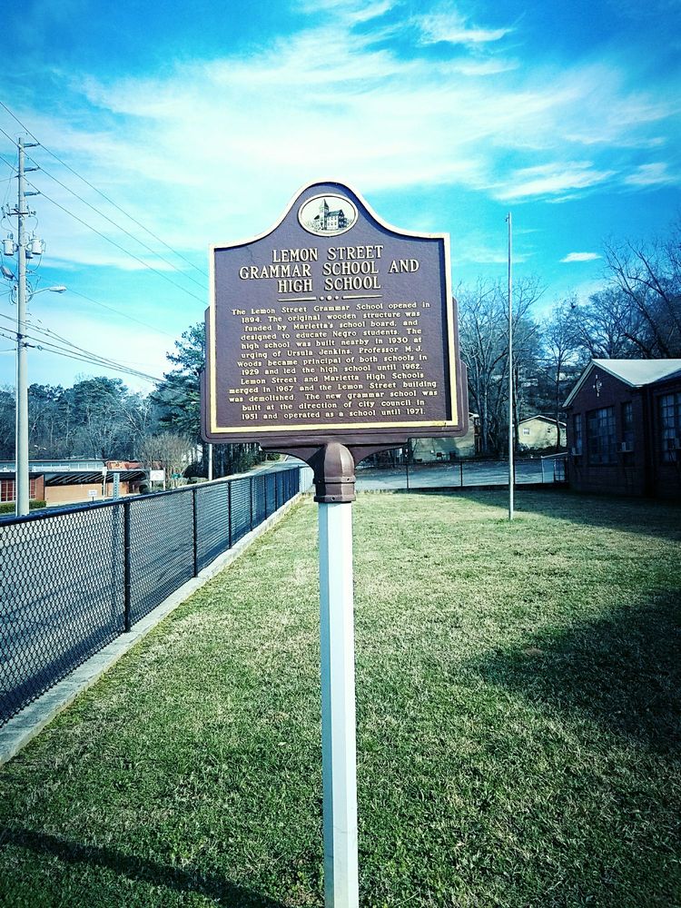Lemon Street Historical Marker Landmarks & Historical Buildings 332