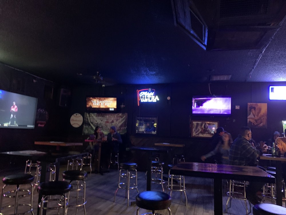 Two Five Dive Bar