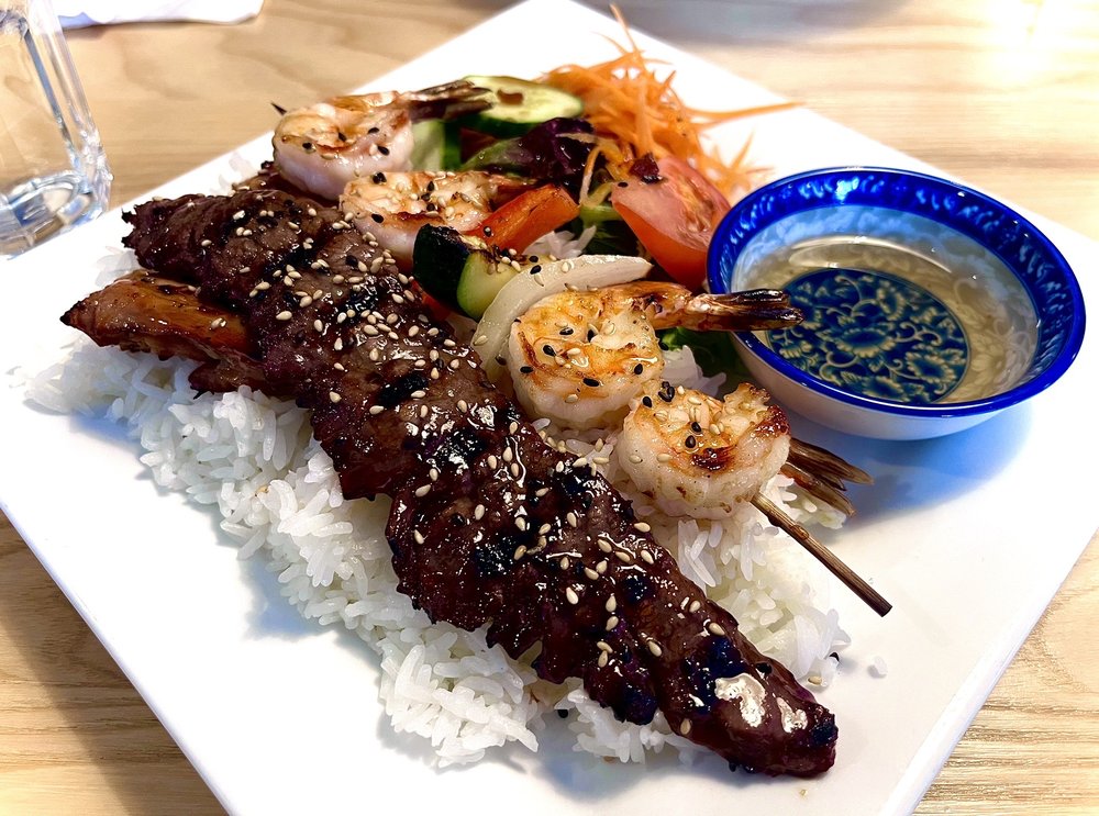 Kazoku Sushi