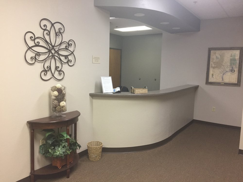 image of business Roach Jay, DDS