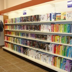 goodwill southern california retail store 12 photos 15 reviews