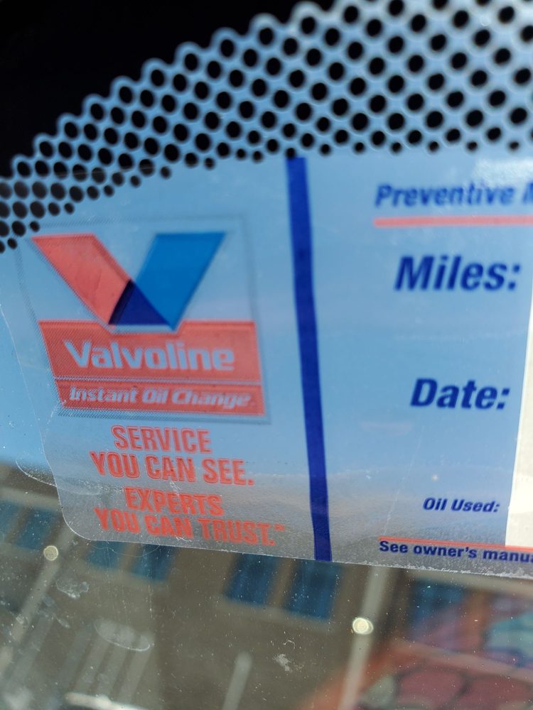 Valvoline Instant Oil Change